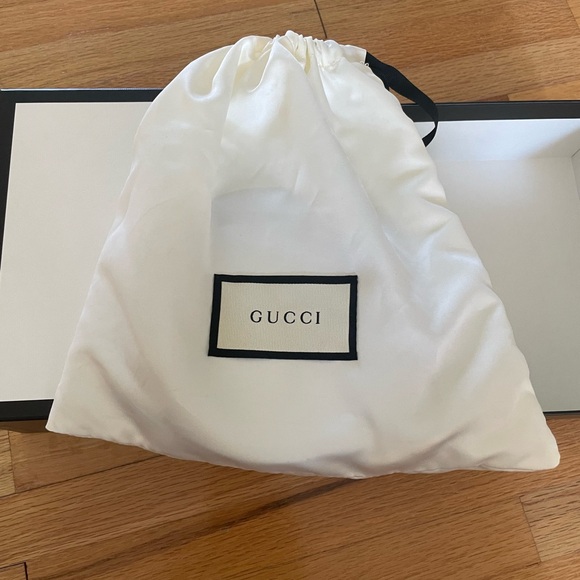 Gucci GG MARMONT LEATHER BELT WITH BUCKLE Women’s 85/34 - Picture 7 of 13